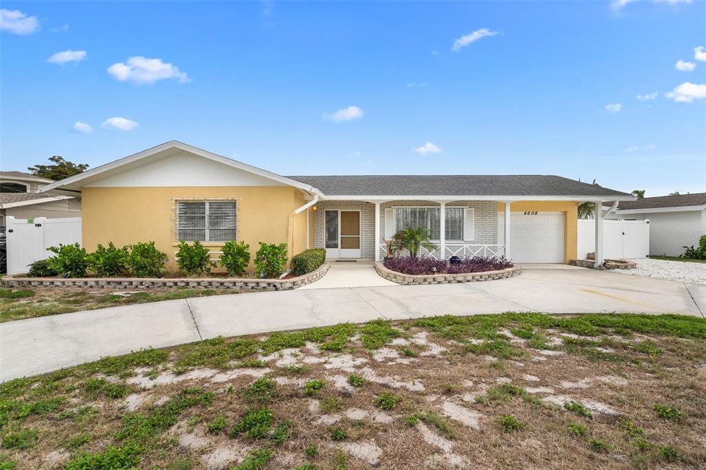 4608 ARLINGTON ROAD