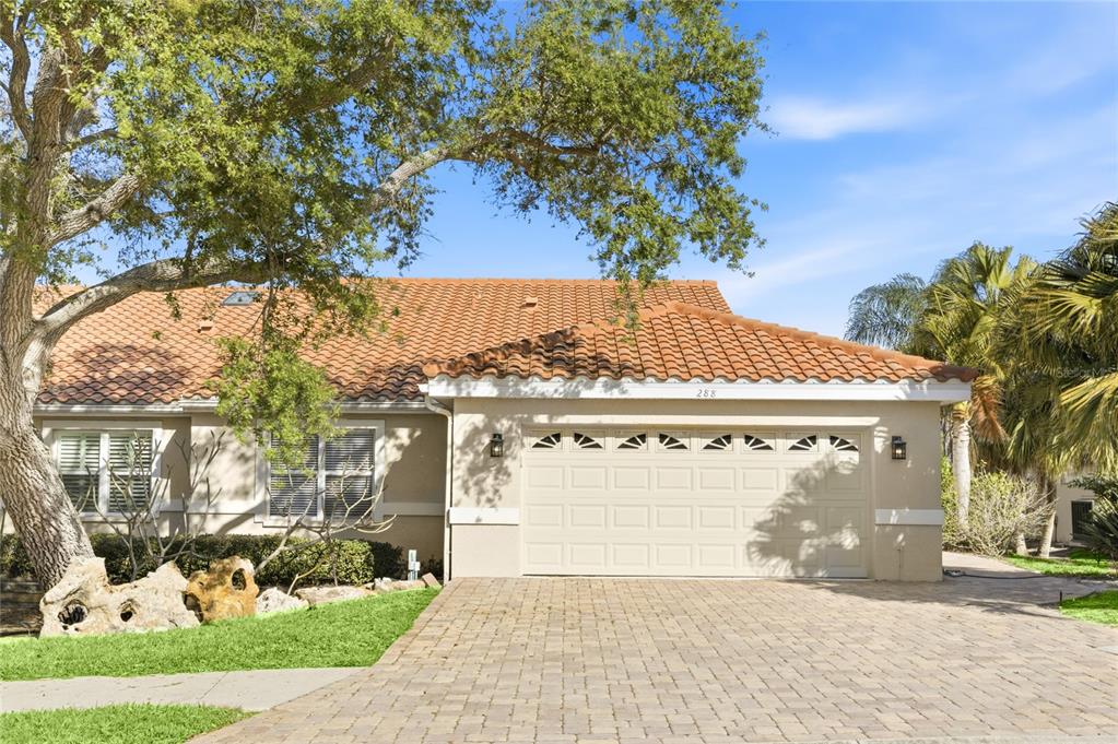 288 WOODS POINT ROAD