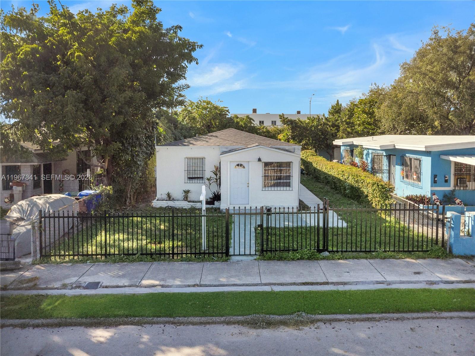 6940 NW 6th Ct # 2, Miami FL 33150