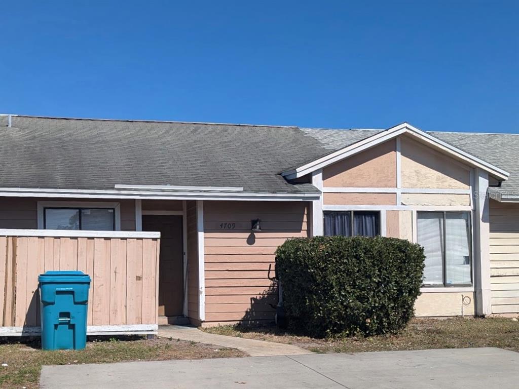 4709 ALMOND WILLOW DRIVE