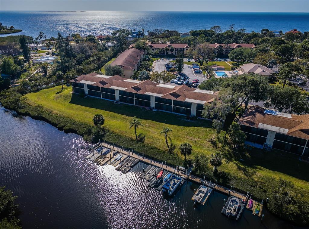 1686 SEASCAPE CIRCLE