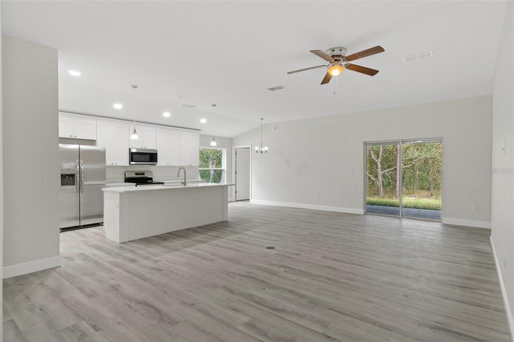 3735 E. ADAMS ST, HERNANDO, FL — photo 4 of 23