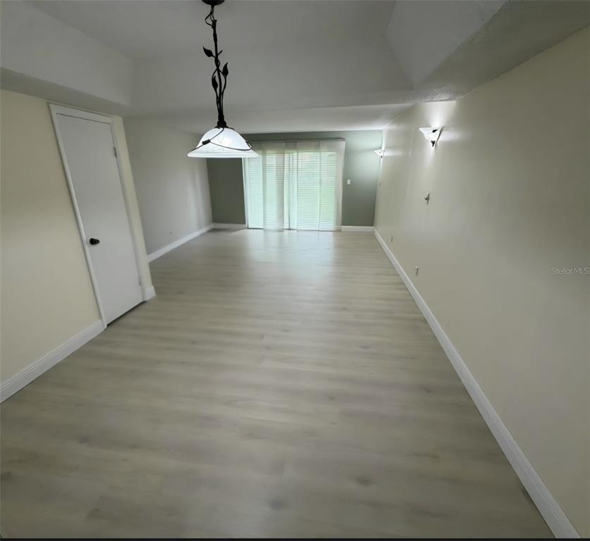 7605 PASA DOBLES COURT, TAMPA, FL — photo 5 of 14