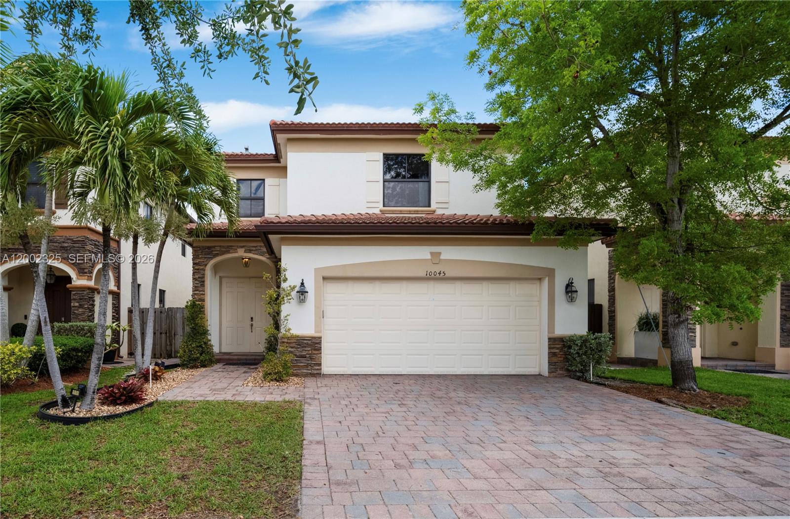 10045 NW 86th Ter, Doral FL 33178