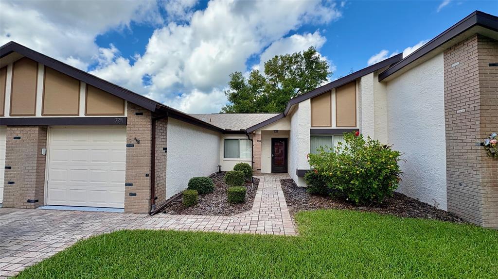 7291 LOCH NESS COURT