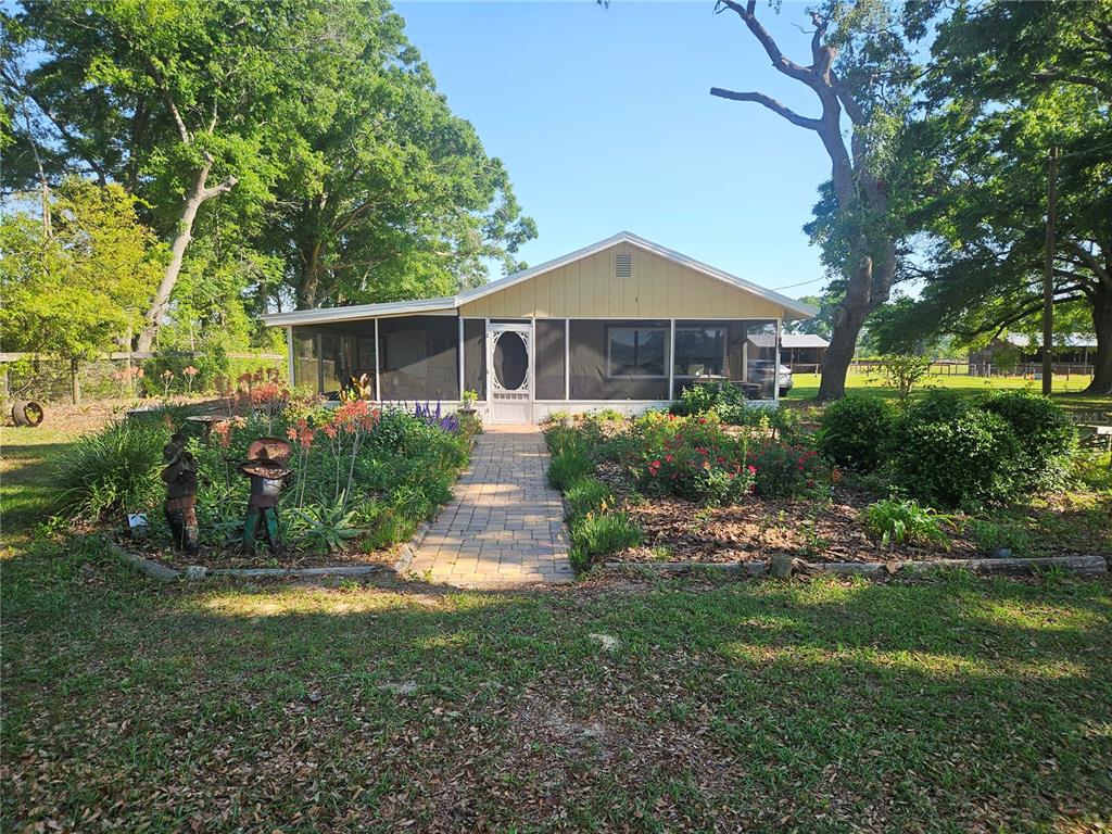4740 NW 10TH STREET