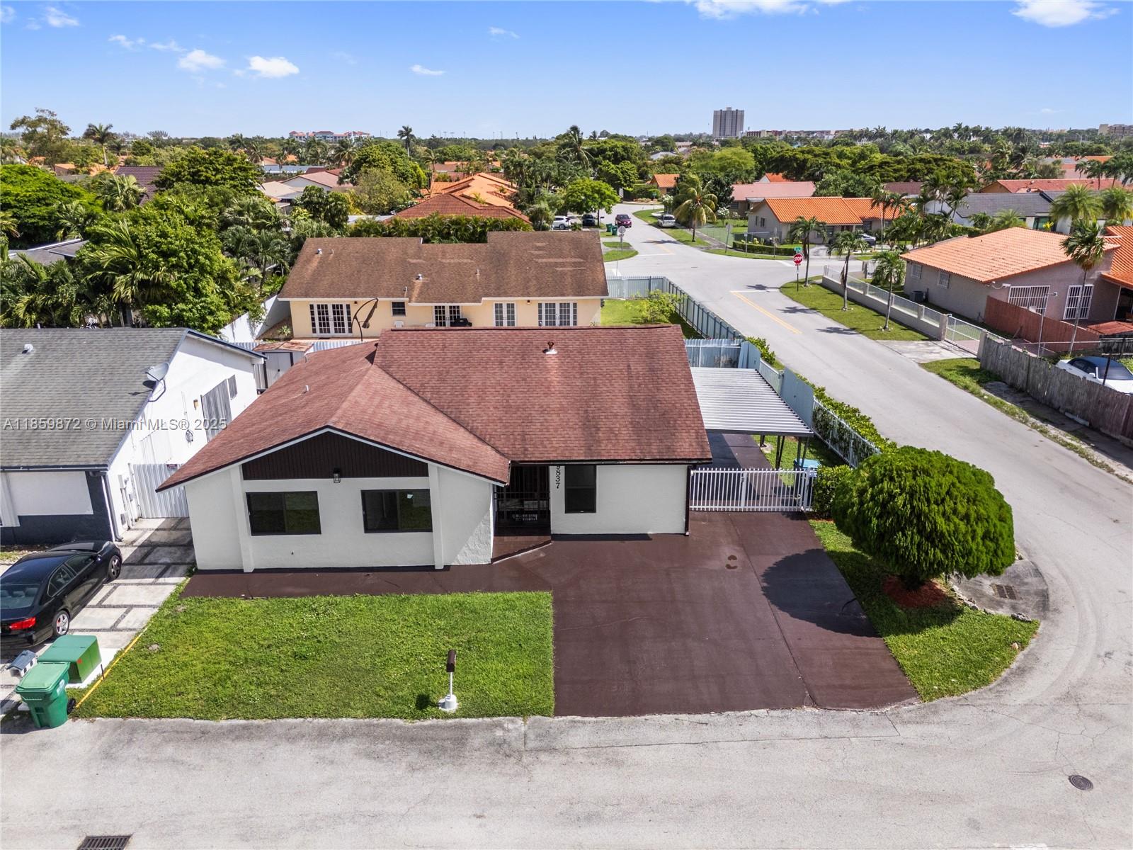 9837 SW 7th St, Miami FL 33174