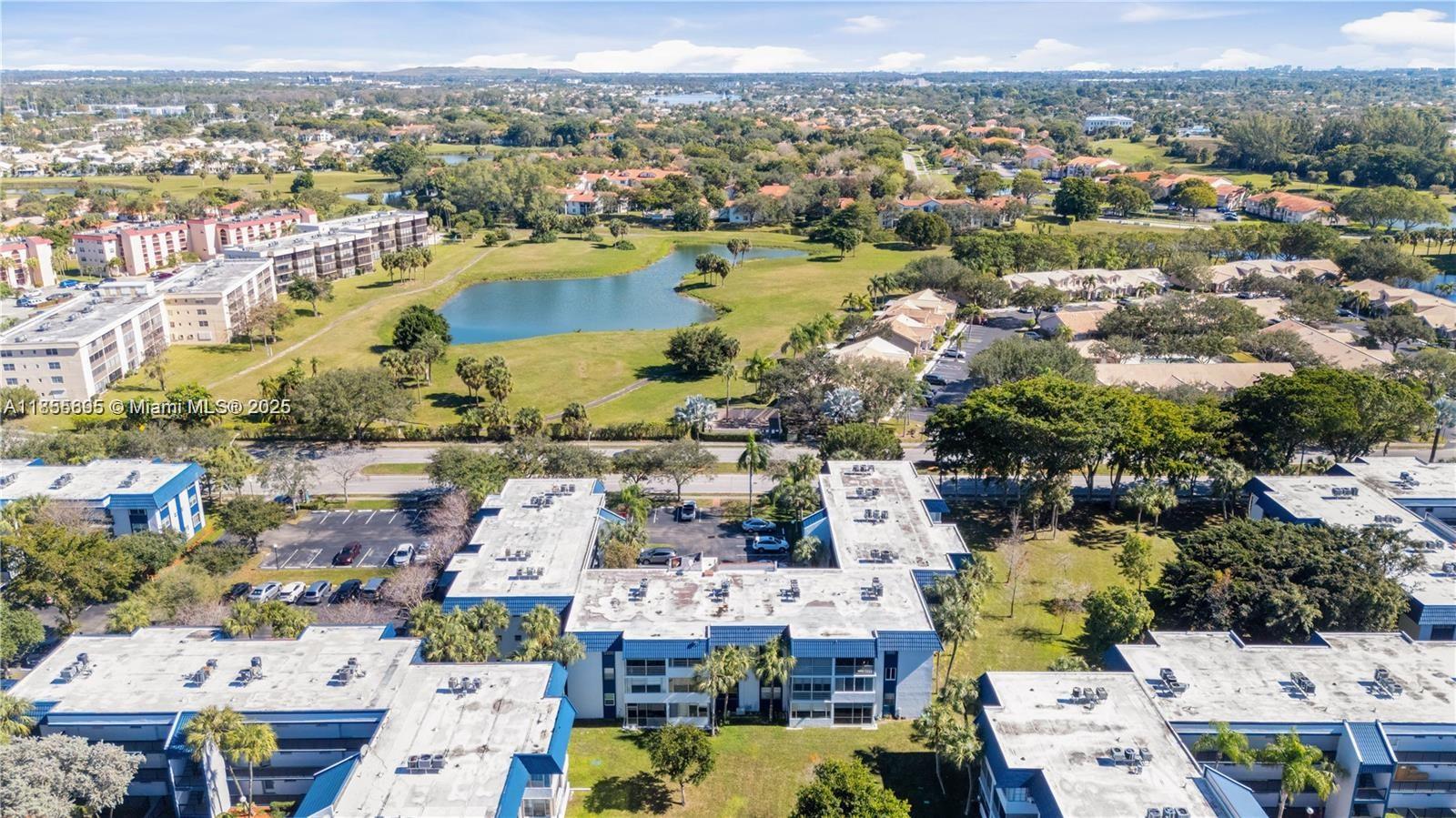 3180 Holiday Springs Blvd # 112, Margate FL 33063