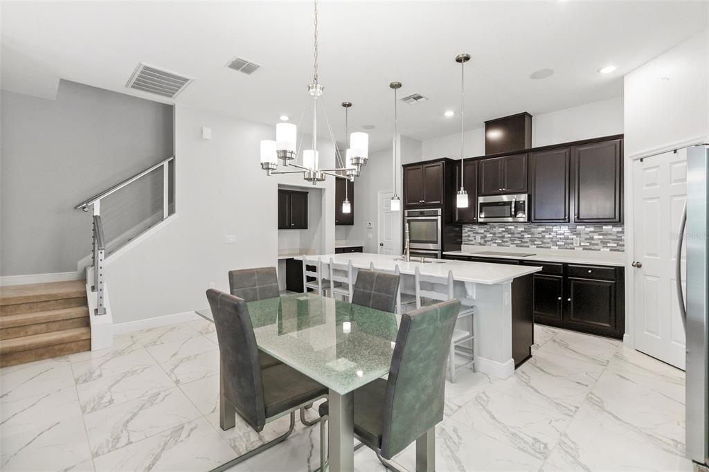 14610 SETON CREEK BOULEVARD, WINTER GARDEN, FL — photo 5 of 28