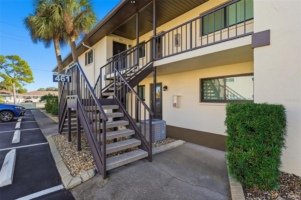 461 AIRPORT AVENUE E UNIT 106