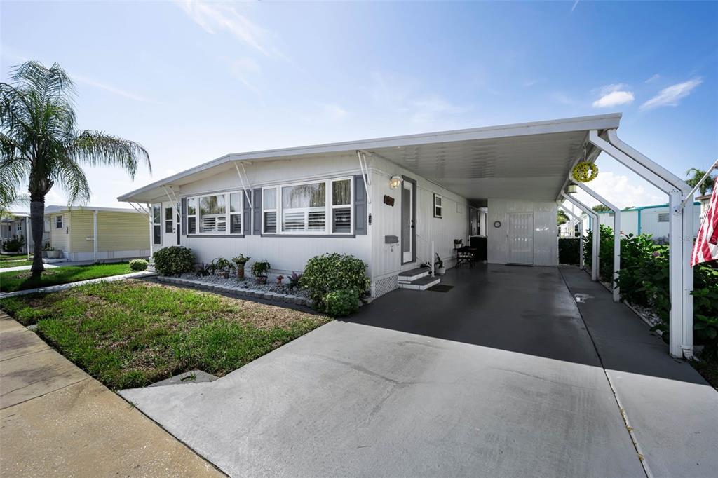 143 MELODY LANE, TARPON SPRINGS, FL — photo 2 of 30
