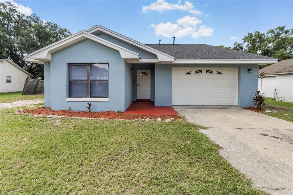 1726 TERRY CIRCLE NE
