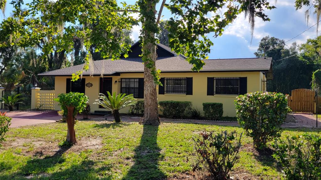 1014 SE 10TH STREET, GAINESVILLE, FL — photo 2 of 16