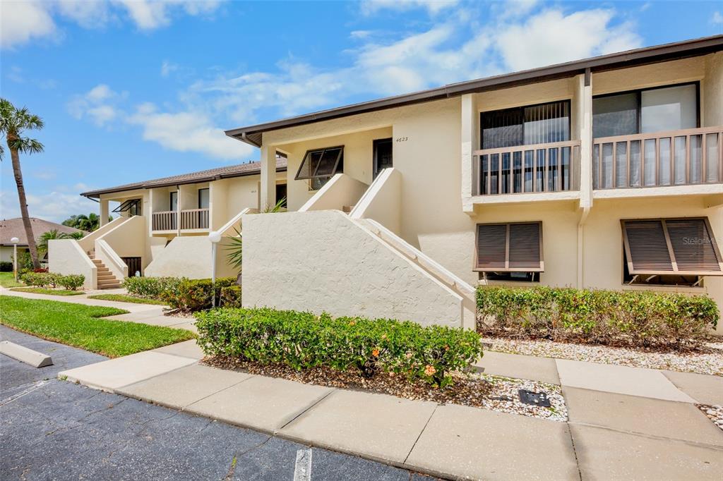 4623 LONGWATER CHASE 112 Bldg J