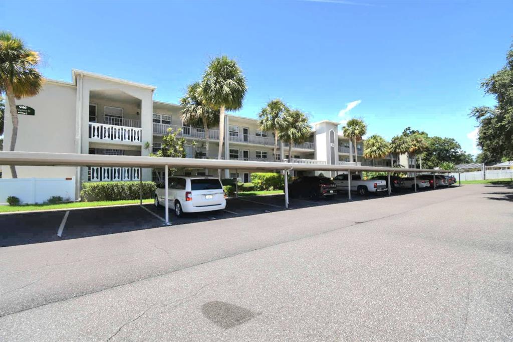 946 VIRGINIA STREET UNIT 102