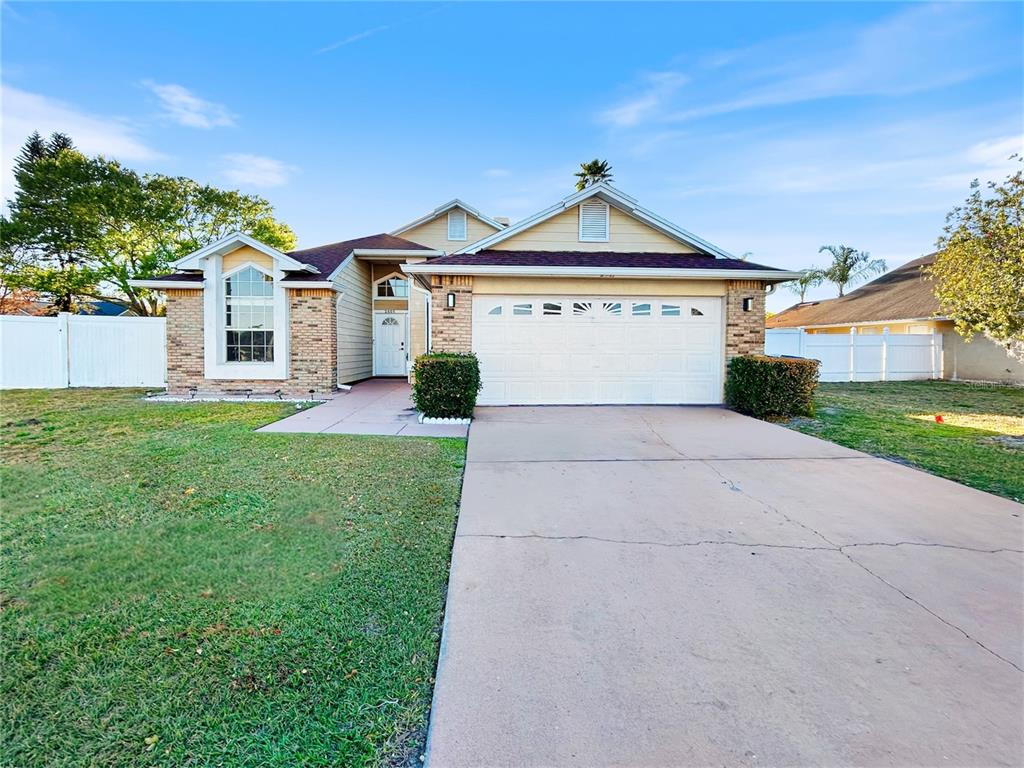 2605 HAWTHORNE LANE