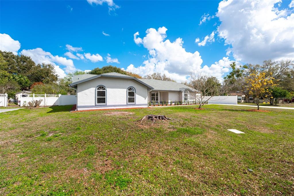 5521 OAK STREET, MOUNT DORA, FL — photo 3 of 30