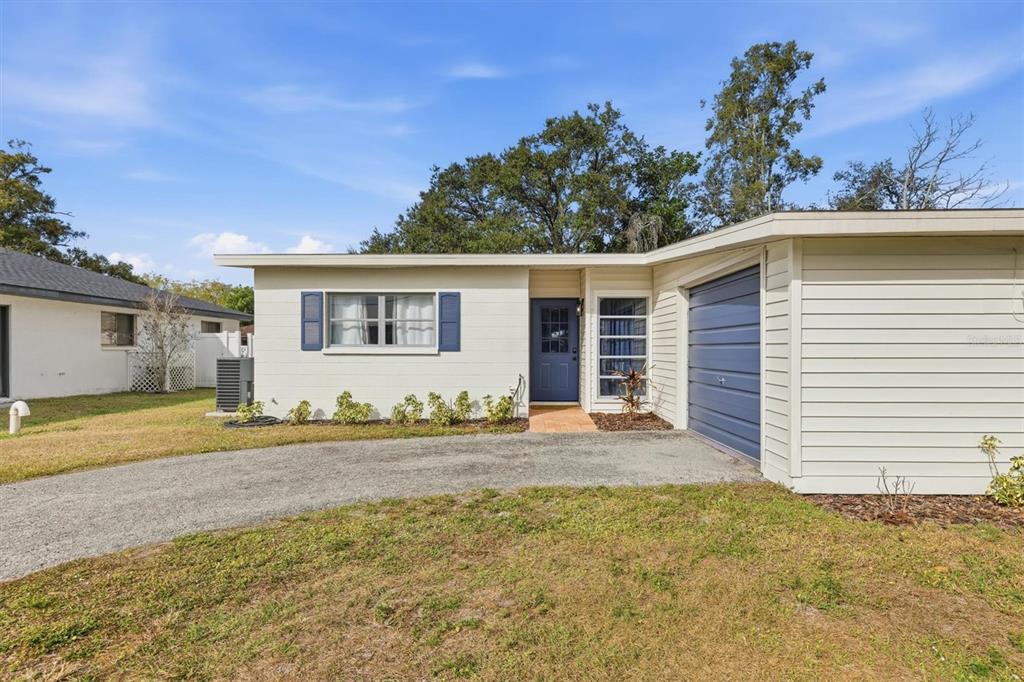 4643 BROOKSDALE DRIVE