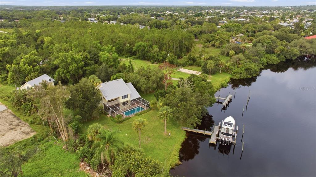 13668 MARQUETTE BOULEVARD, FORT MYERS, FL — photo 3 of 30