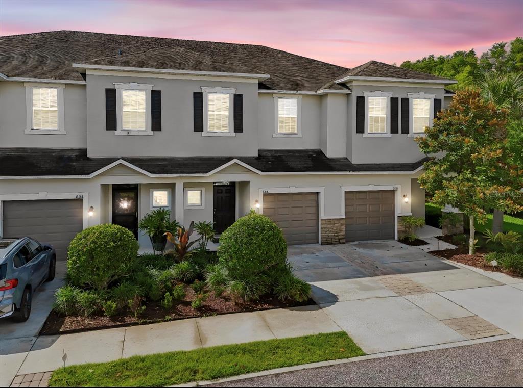 606 CABERNET WAY