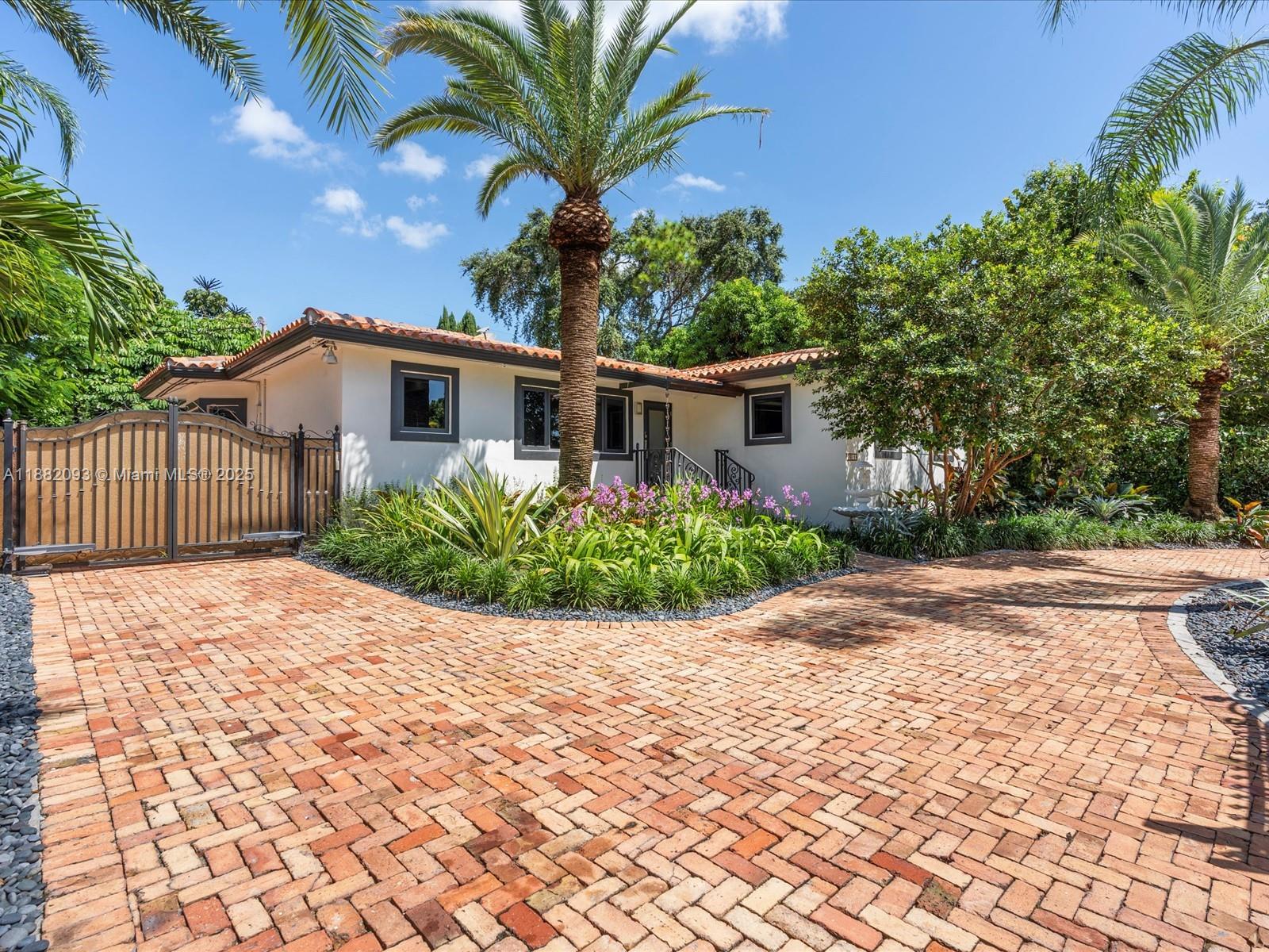 8311 SW 31 St, Miami FL 33155