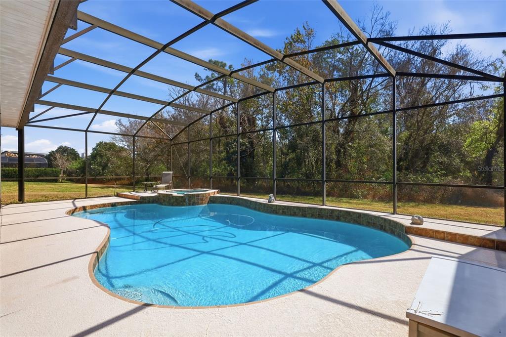 1212 NEEDLEWOOD LOOP