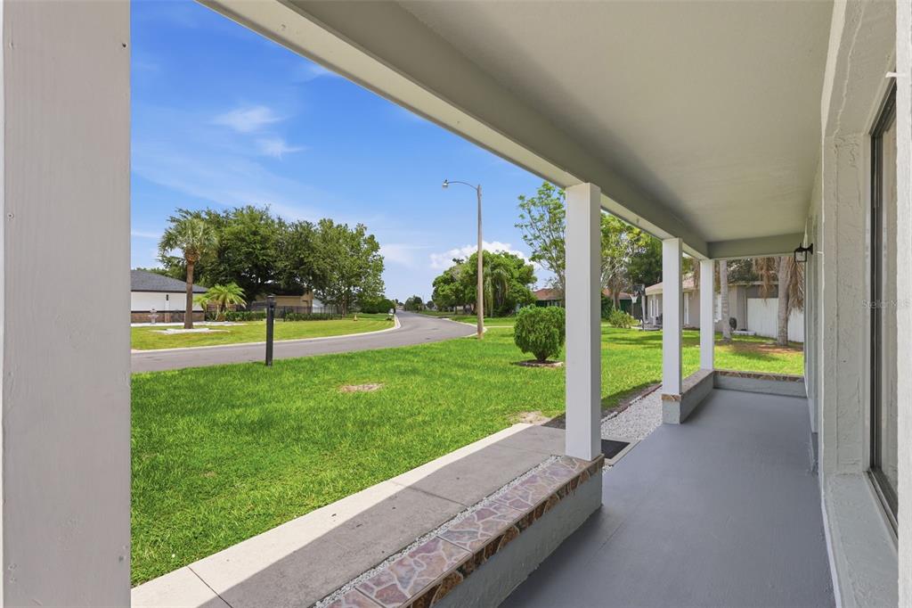 519 FLORAL DRIVE, KISSIMMEE, FL — photo 3 of 30