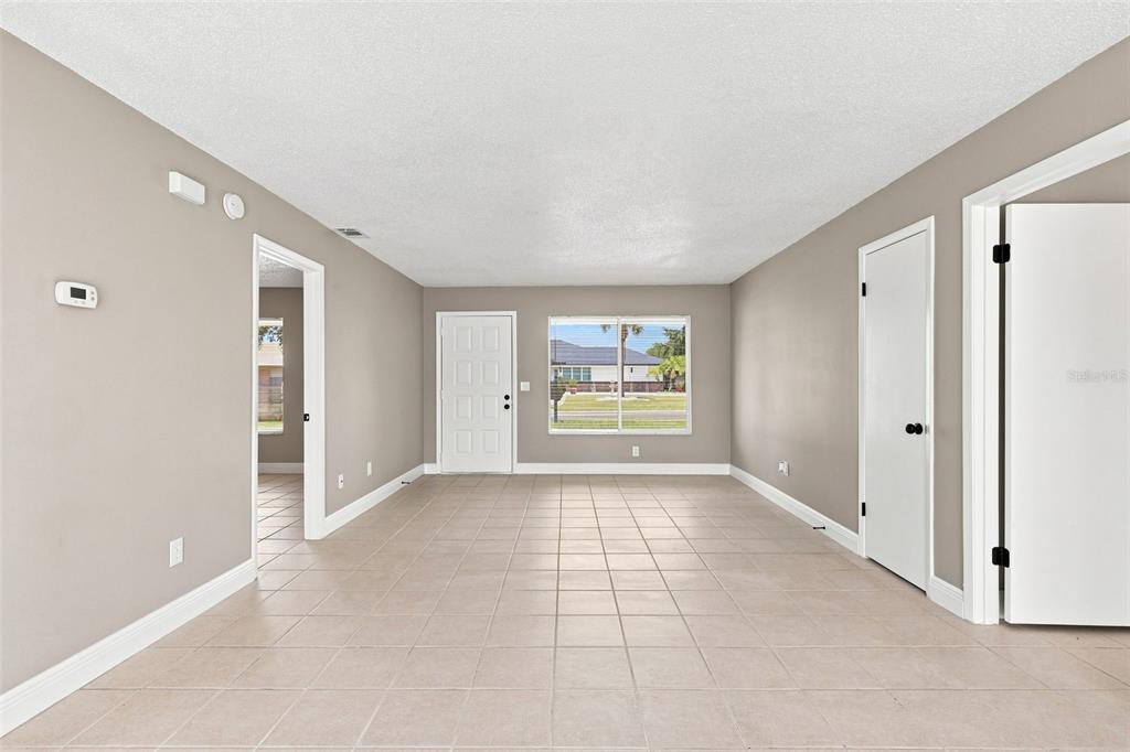 519 FLORAL DRIVE, KISSIMMEE, FL — photo 5 of 30