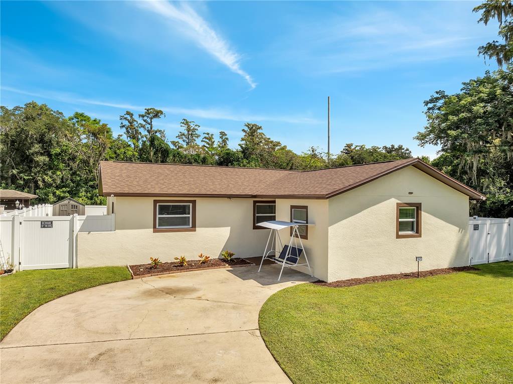 8445 QUISQUALIS DRIVE