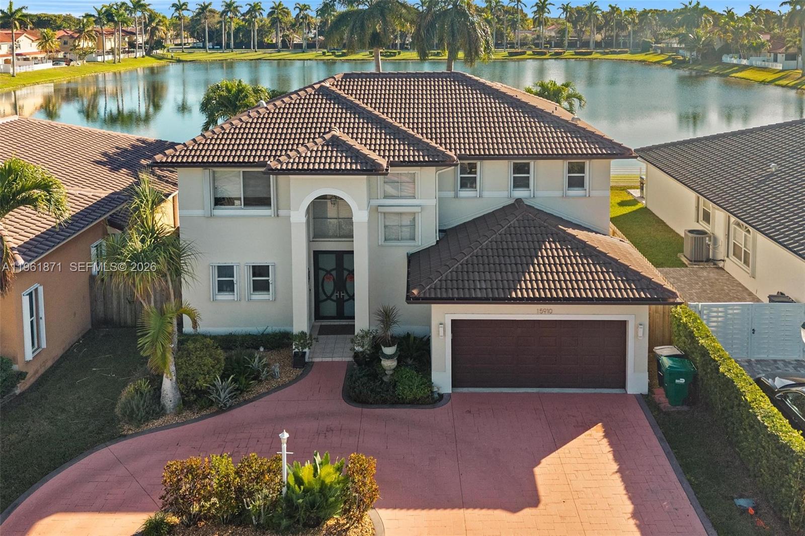 15910 SW 69th Ln, Miami FL 33193