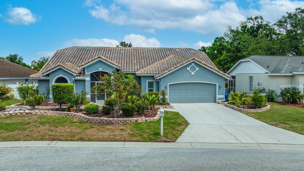 5321 GARDENS DR