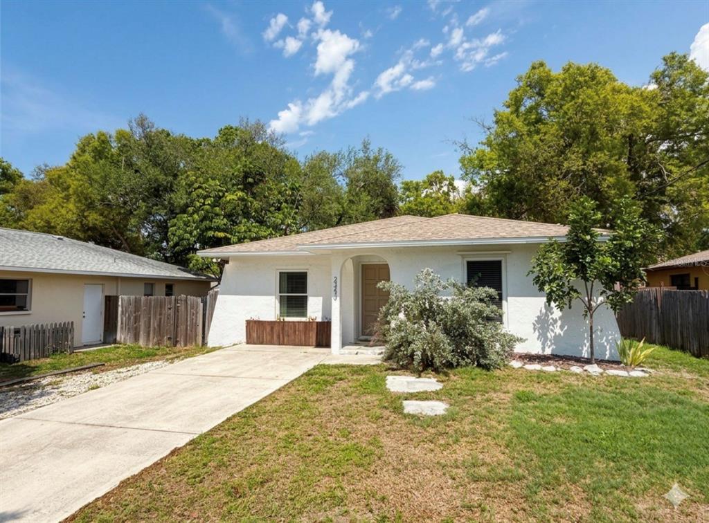 2343 EUGENE STREET, SARASOTA, FL — photo 2 of 27