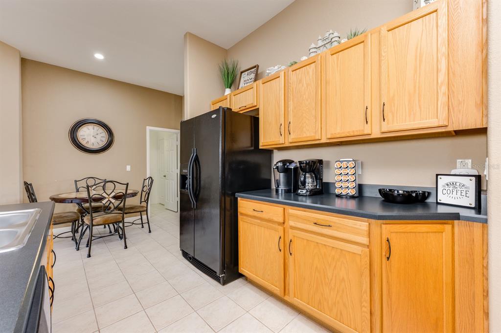 549 CADIZ LOOP, DAVENPORT, FL — photo 5 of 26