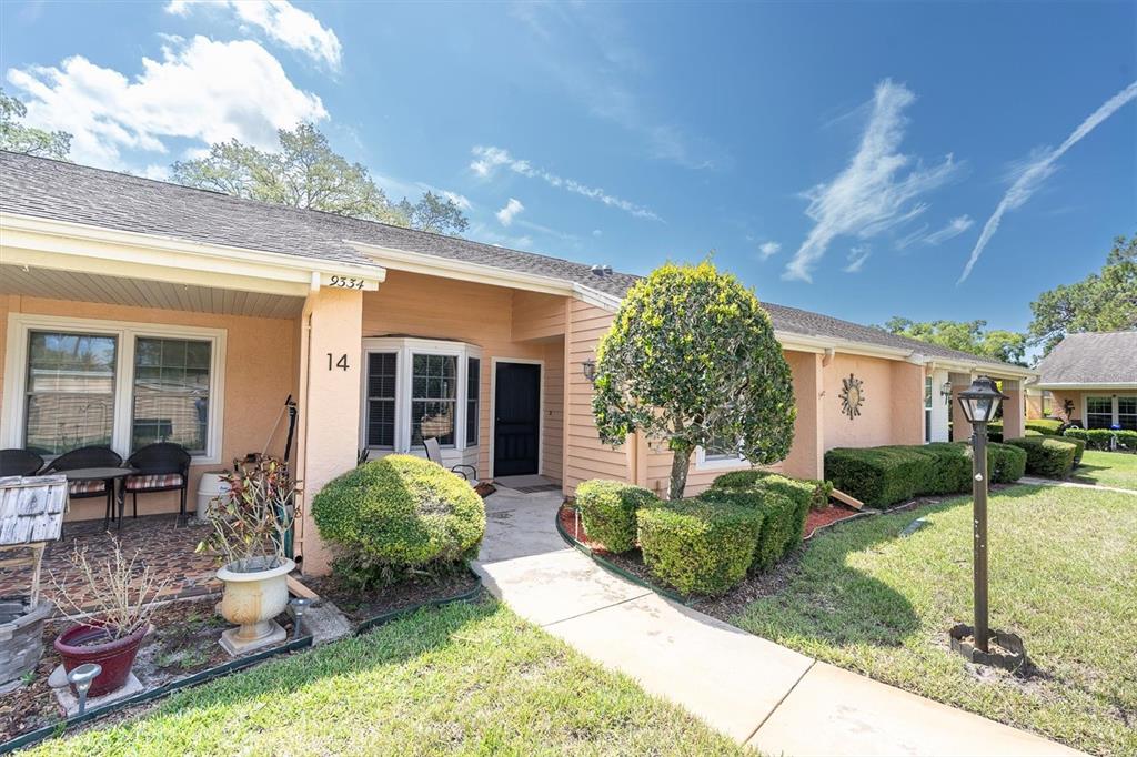 9334 WHITSTONE COURT