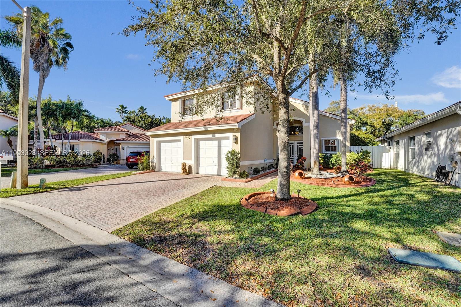 5097 SW 34th Ter, Hollywood FL 33312