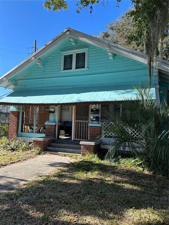 102 NW 7TH STREET