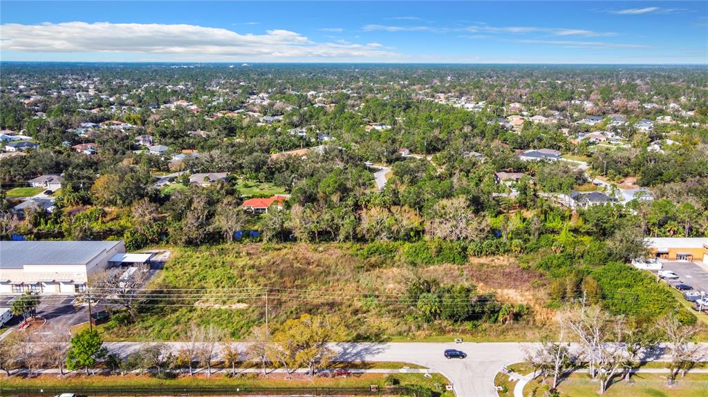 2725 COMMERCE PARKWAY, NORTH PORT, FL — photo 4 of 16