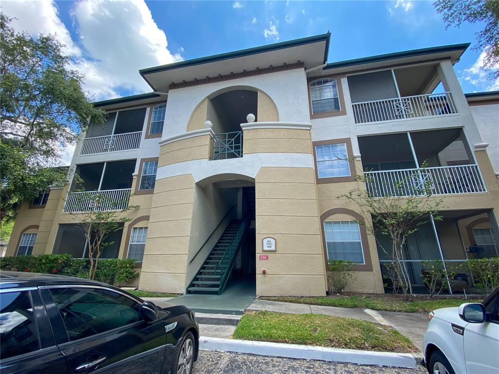 17101 CARRINGTON PARK DRIVE UNIT 424