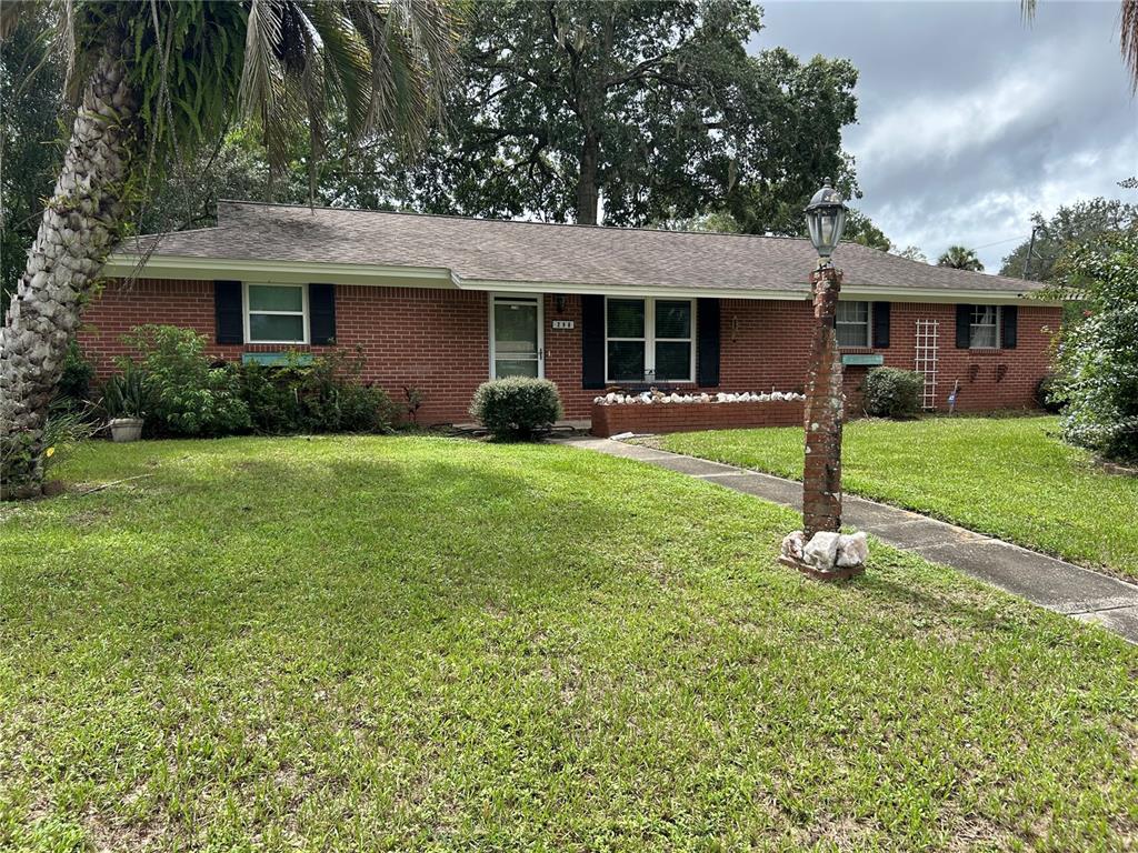 298 W GARDENIA DRIVE