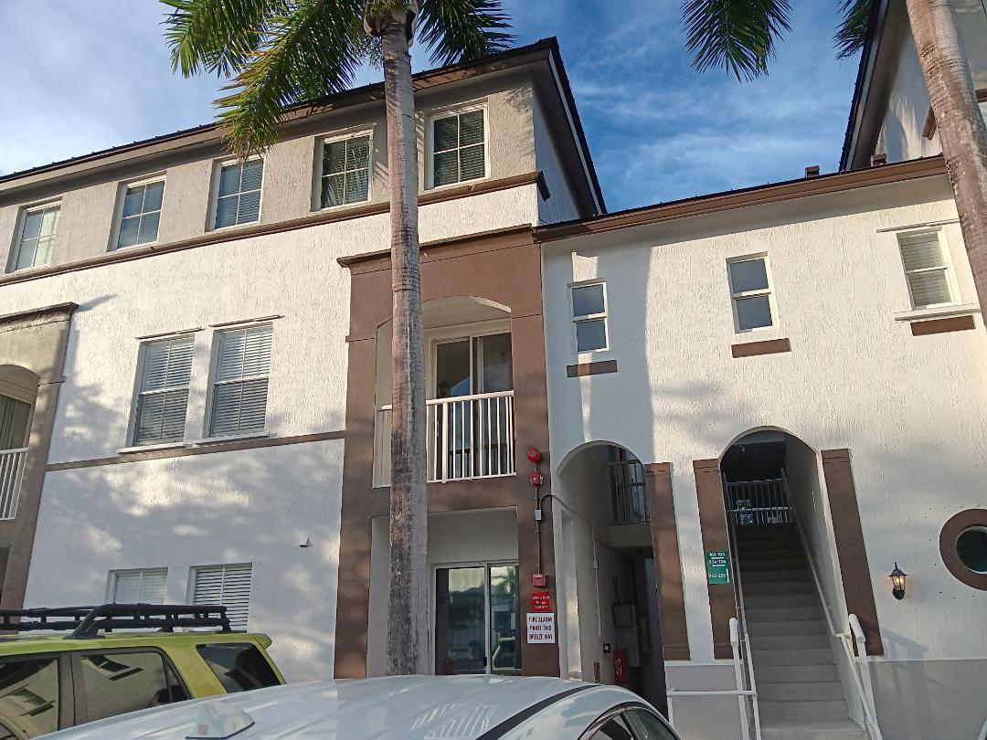 4321 SW 160th Avenue # 203, Miramar FL 33027