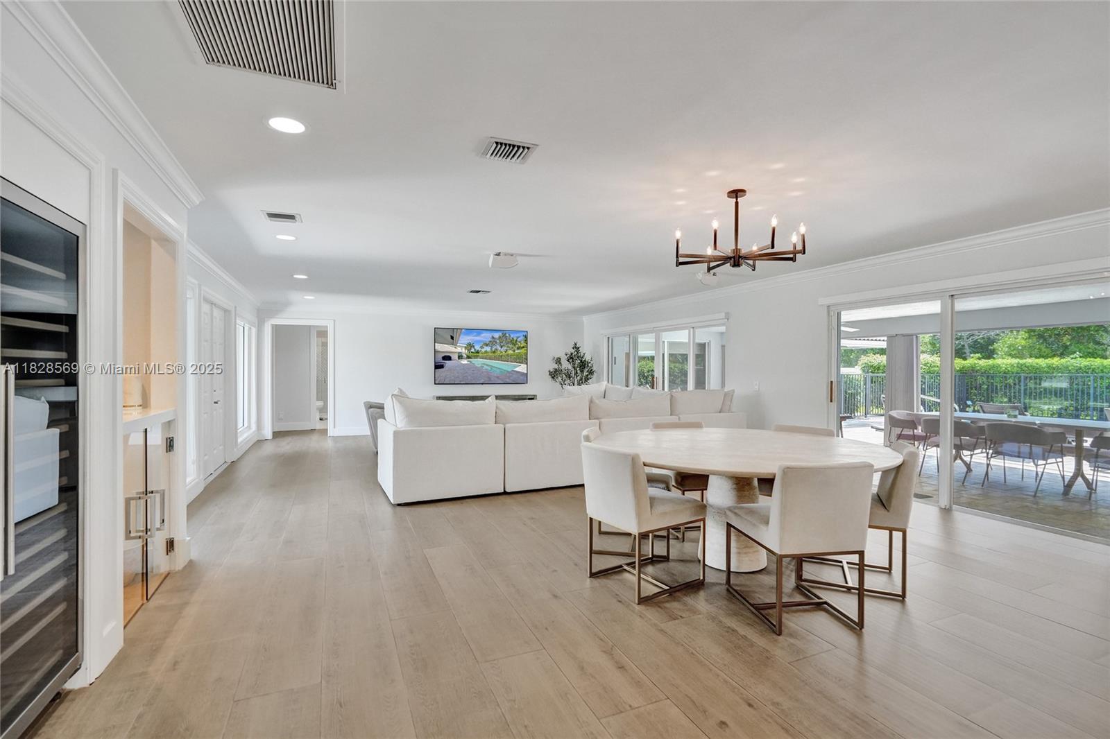 5854 Pinebrook Dr, Boca Raton FL 33433