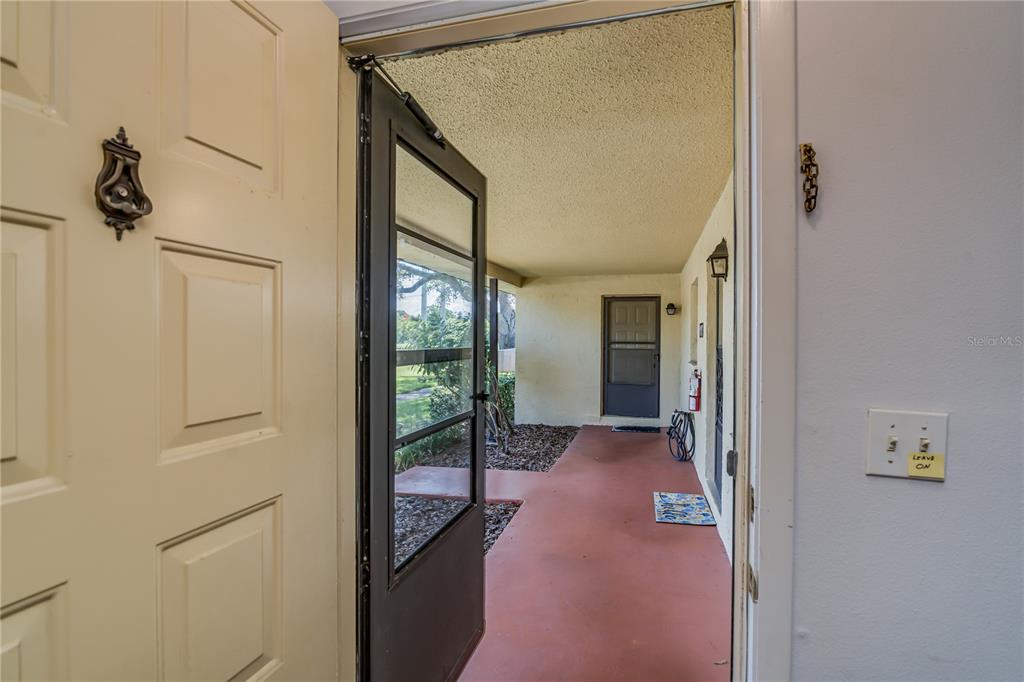 1119 9TH CIRCLE SE UNIT 1119, LARGO, FL — photo 3 of 30