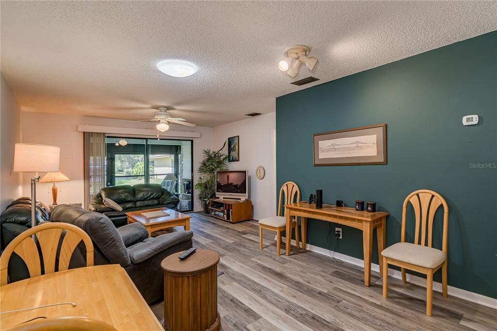 1119 9TH CIRCLE SE UNIT 1119, LARGO, FL — photo 5 of 30