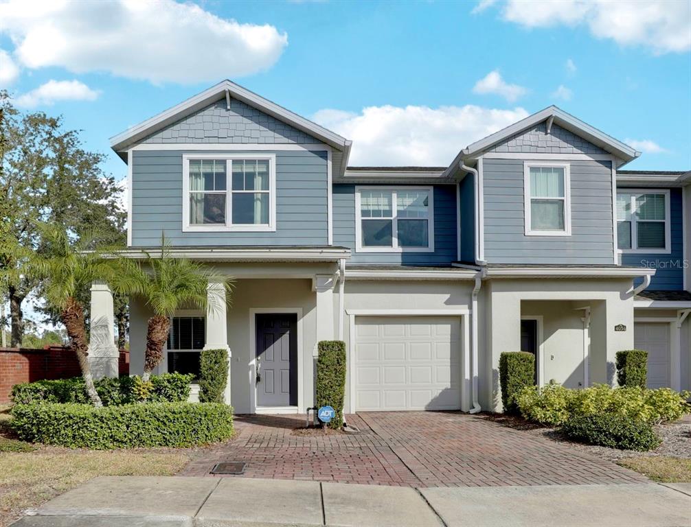 4052 FALLING LILLY COURT