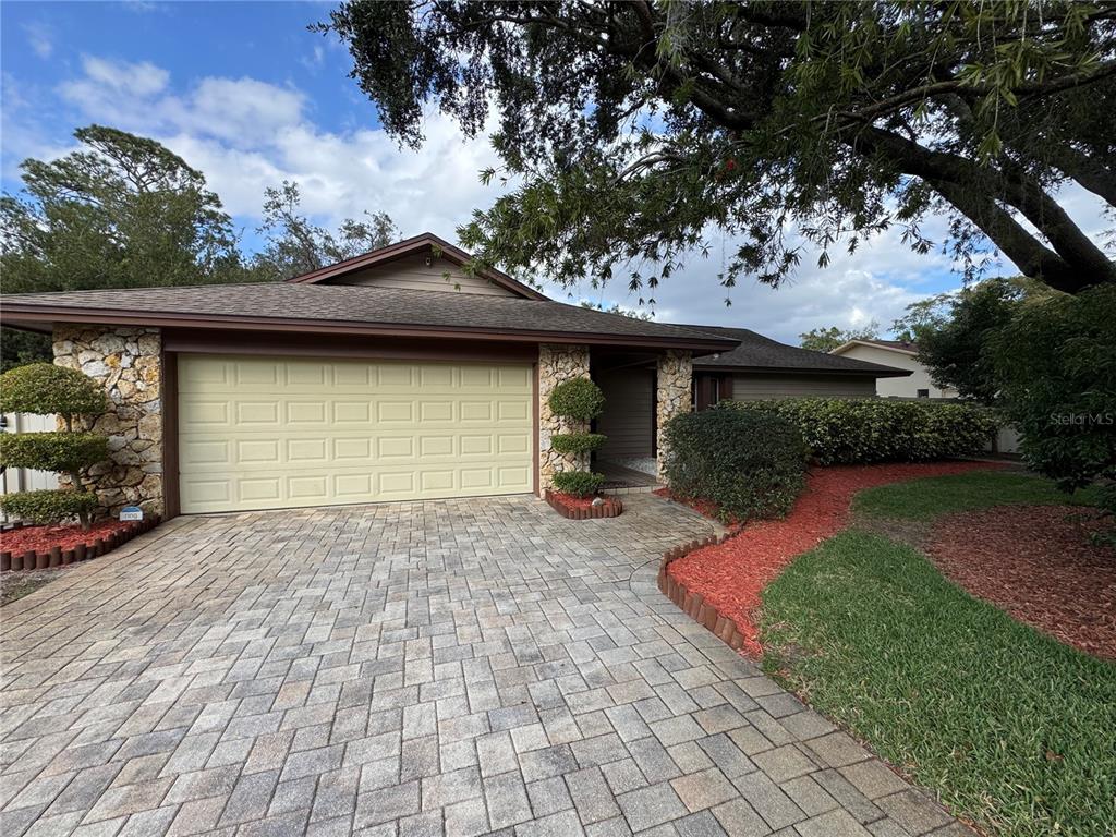 8213 LOST LAKE DRIVE