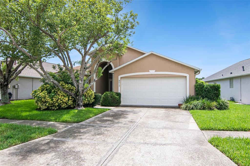8512 HEYWARD ROAD, TAMPA, FL — photo 2 of 30
