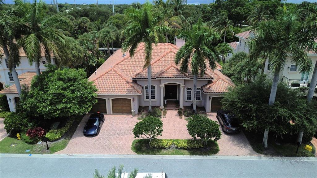 785 HARBOUR ISLE PLACE