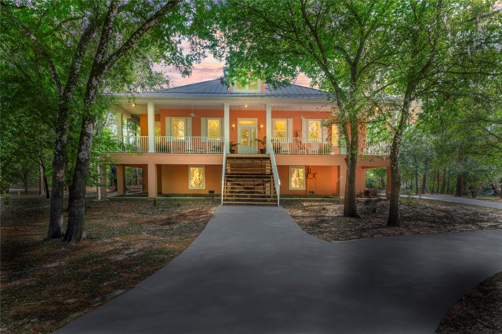 3431 RIDERWOOD DR