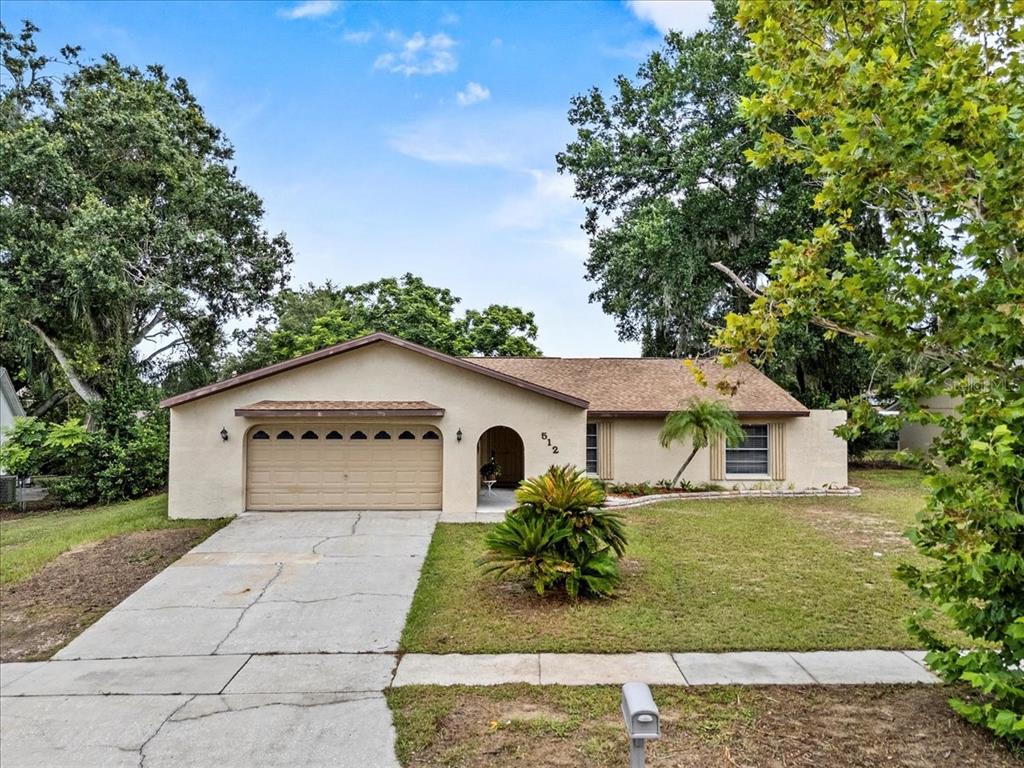 512 HILLDALE ROAD
