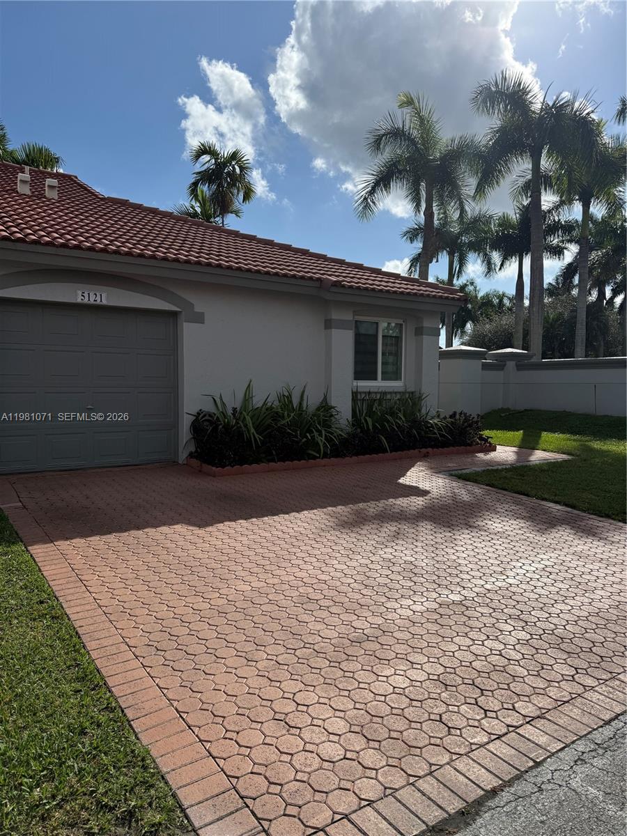 5121 NW 114th Ct, Doral FL 33178